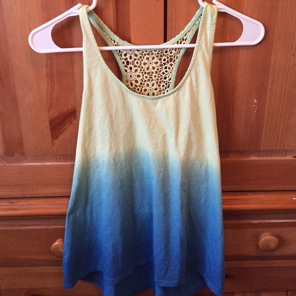 Cute crochet back tank!