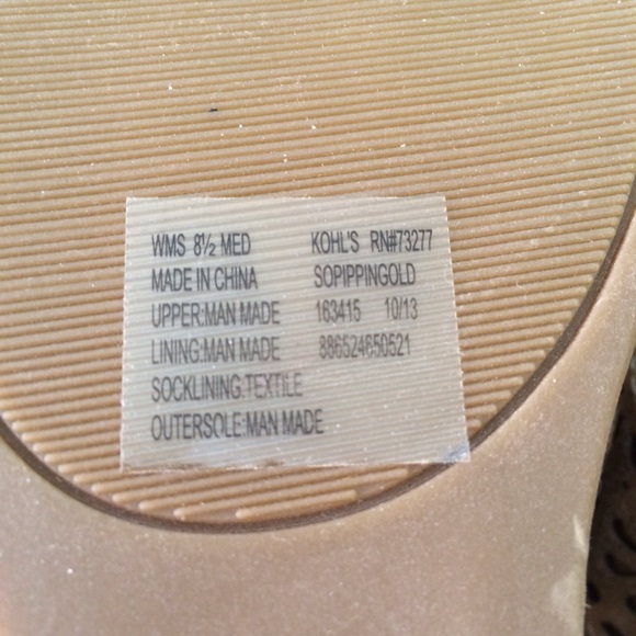 🌟HP🌟Silver Laser-Cut Straps on 4” Cork Platform! - Picture 4 of 4