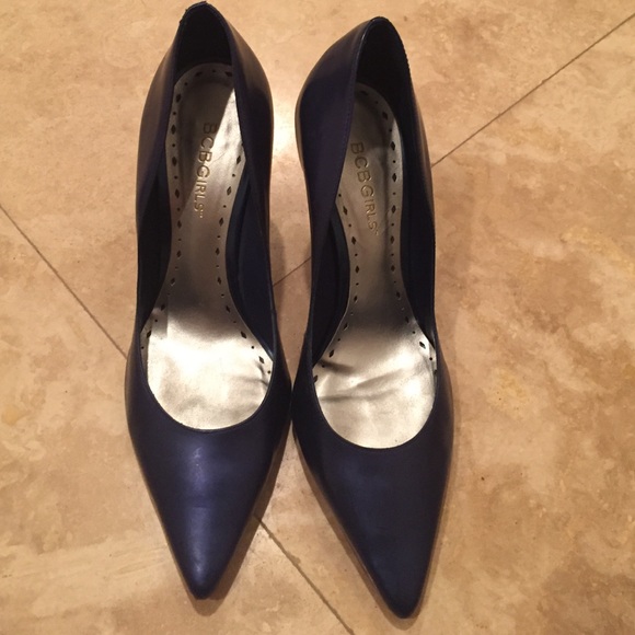 Cobalt blue BCBG pumps