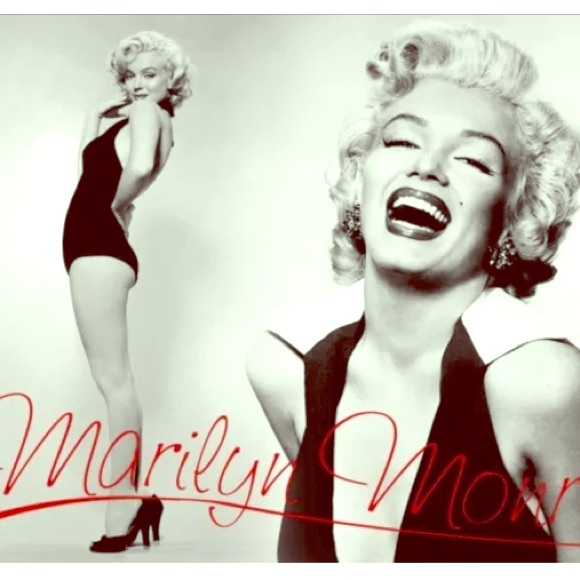 Marylin Monroe Canvas Painting 👑