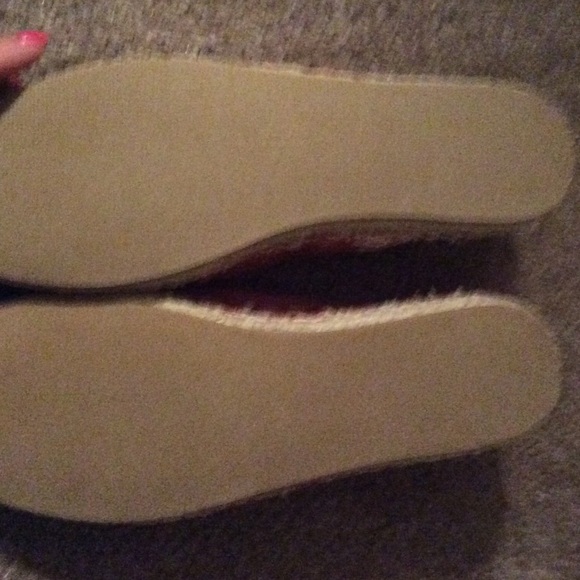 Aztec print flats new - Picture 3 of 3