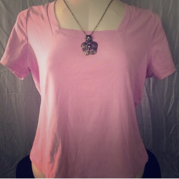 Square neck tee