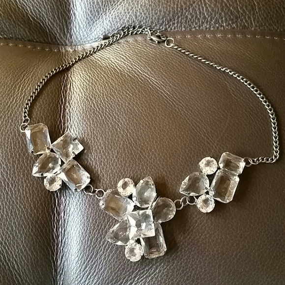 Crystal necklace - Picture 1 of 1