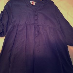 Size large blue maternity tunic.