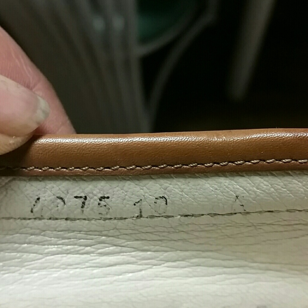 Ferragamo shoes - Picture 4 of 4