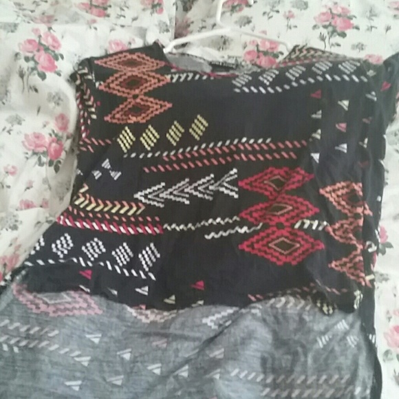 Semi high-low crop top