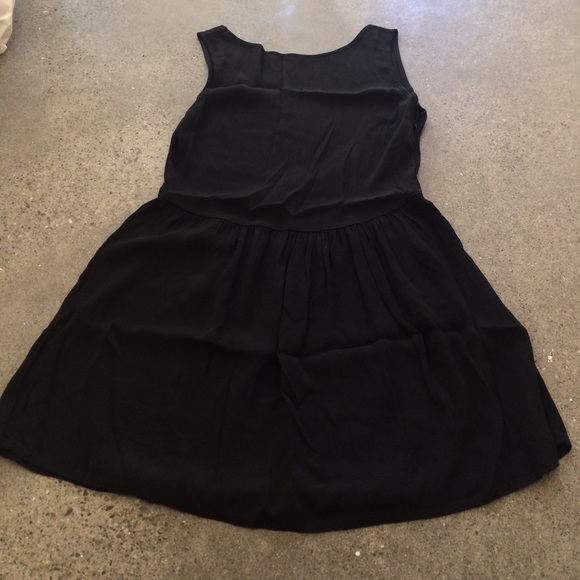 Brandy Melville Dresses & Skirts - Brandy Melville Black Backless Dress *RARE*