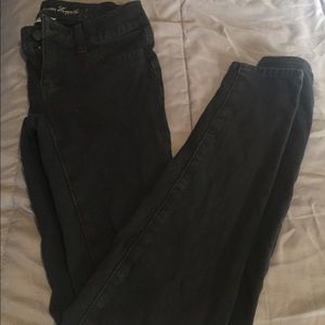 American eagle black jegging size 0