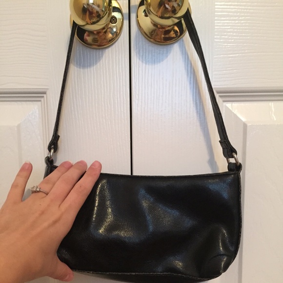 Cute Clutch - Picture 2 of 3