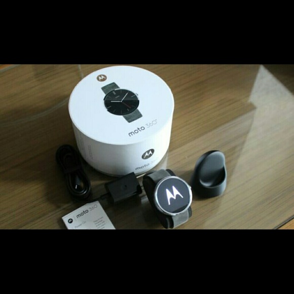 Moto 360 - android watch - new $120