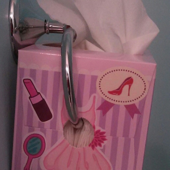 Multi Tissue Box - Picture 2 of 4