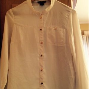 Long sleeved button up