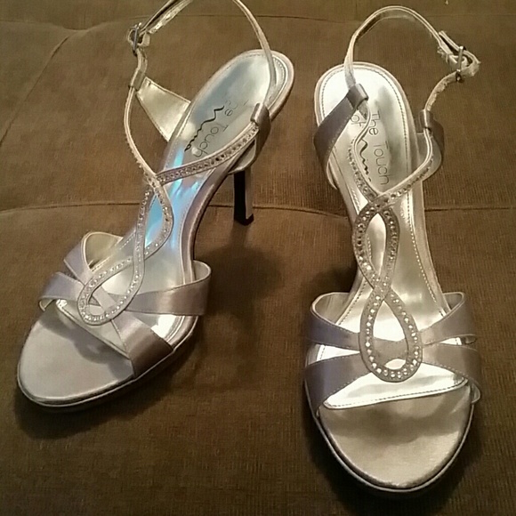 4 inch silver heals