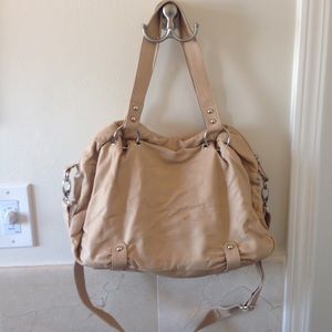 🆕 beige/tan shoulder bag 👜
