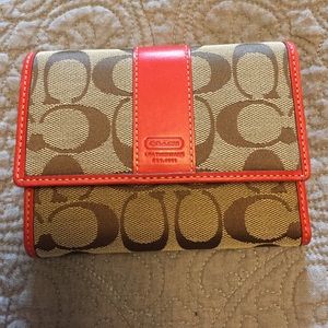Signature collection coach wallet