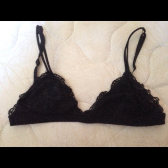 Black bralette