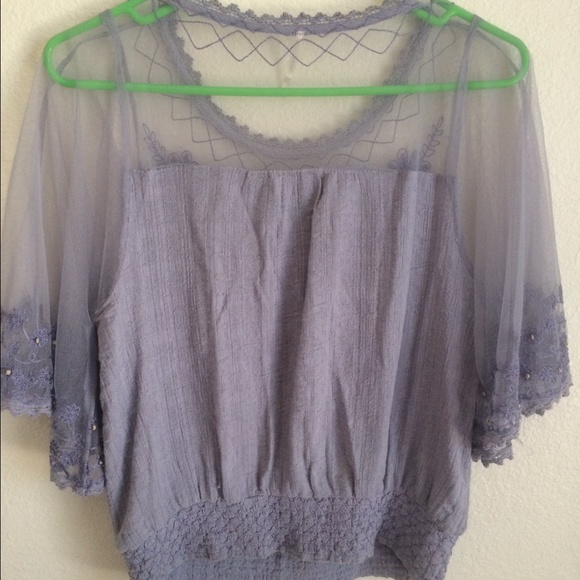 Free People BEAUTIFUL shirt - Picture 4 of 4