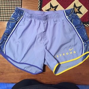 Nike Livestrong Dry Fit Short Size M