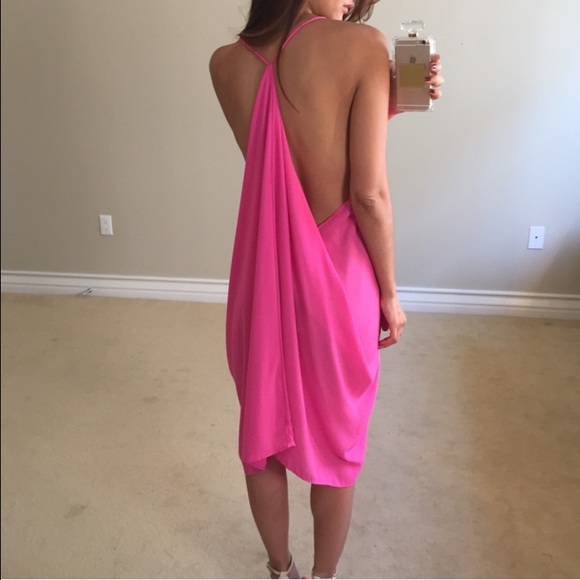 • SOLD • Fuchsia Waterfall Dress L - Picture 2 of 4