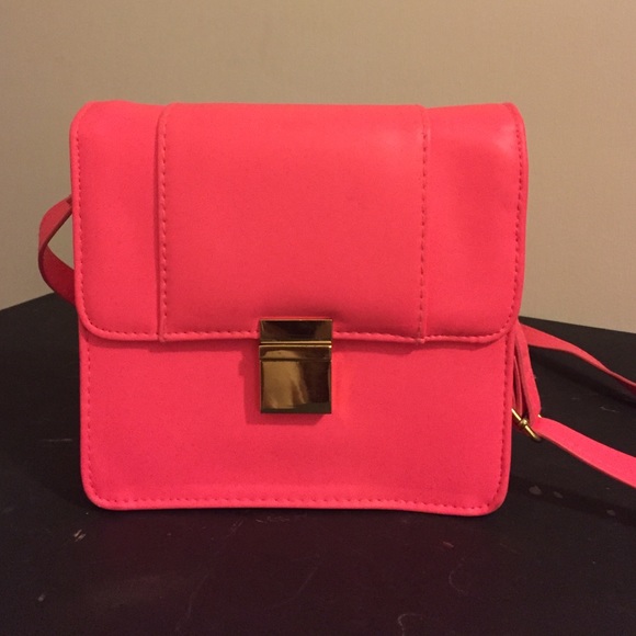 Pink, shoulder bag