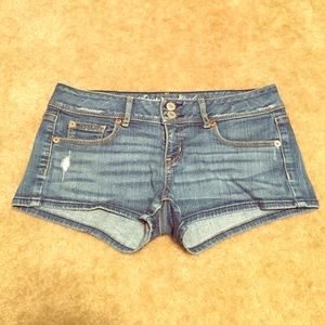 Light wash Jean shorts