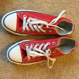 Red Chuck Taylor converse women's size 6.5