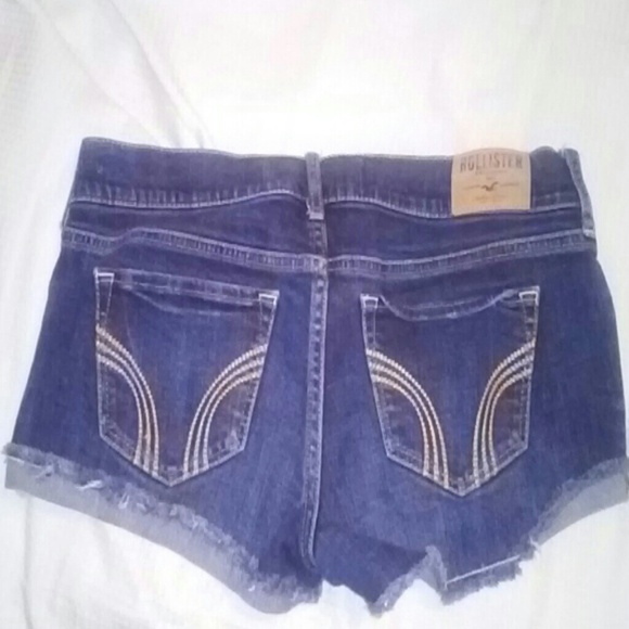 Too small. - Picture 3 of 3