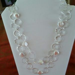 NWOT Coin pearl station necklace.