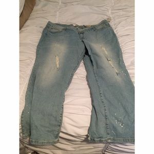 CATO DISTRESSED LIGHT BLUE JEANS