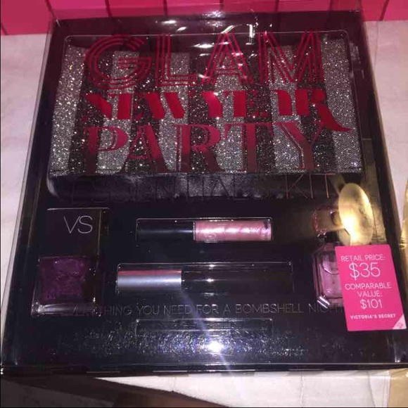 Victoria secret set