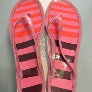 Excellent Condition Burberry Flips flops
