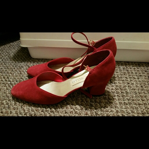 Red mary jane low heel