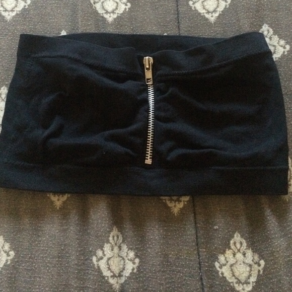 Black bandeau w/ zipper