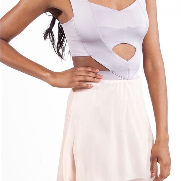 LOOK SO PERFECT - Picture 2 of 4