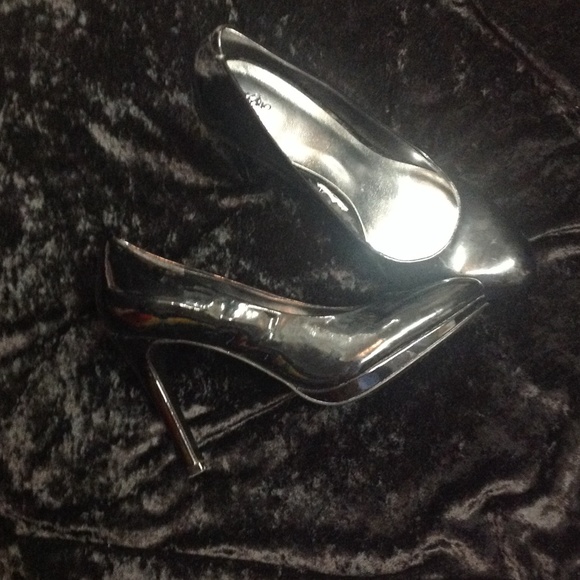 Black heels