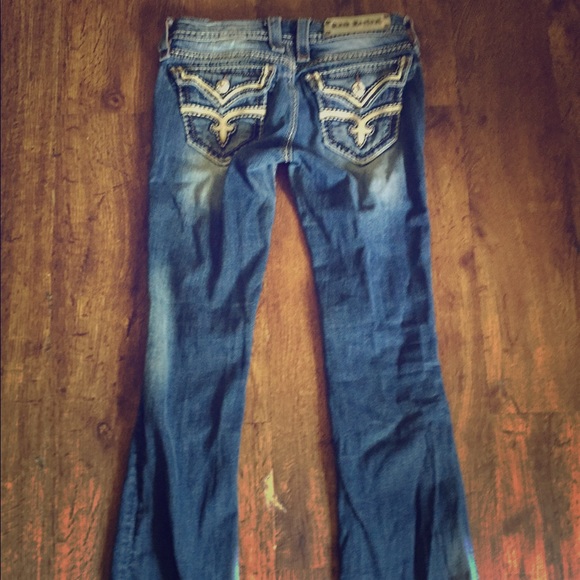 Rock revival 27 short