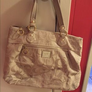 Coach Poppy Tote