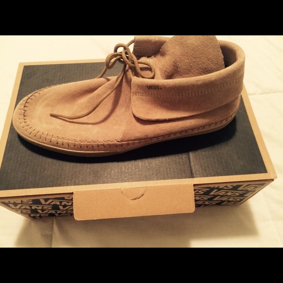 NWT Vans
