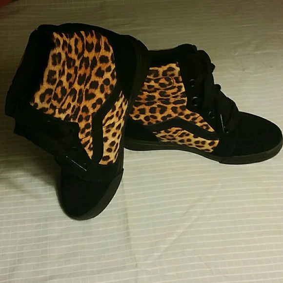 Leapard Print Vans(nwot)