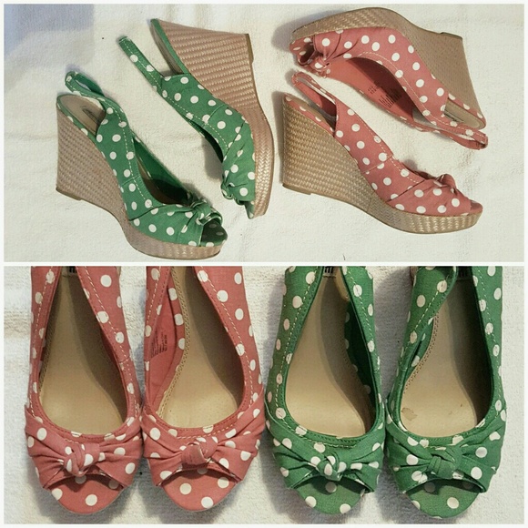 Bundle! Two matching pairs of heels