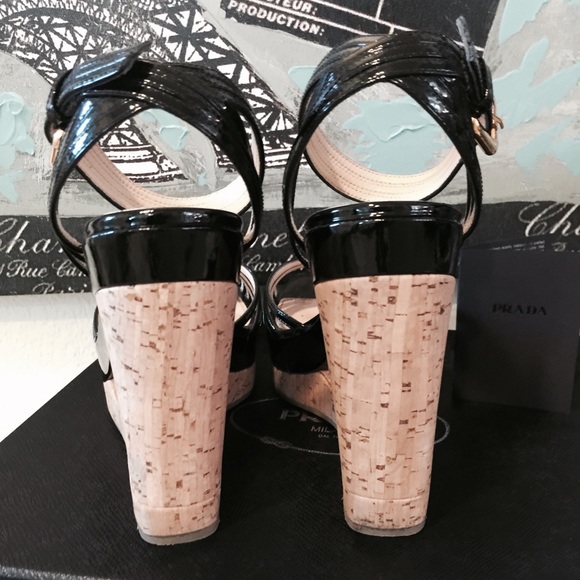 💋SOLD💋Prada Cork Trendy Wedge Sandals Shoes - Picture 3 of 4