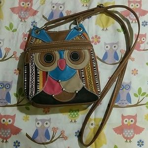 Owl Cross Hand Bag(nwot)