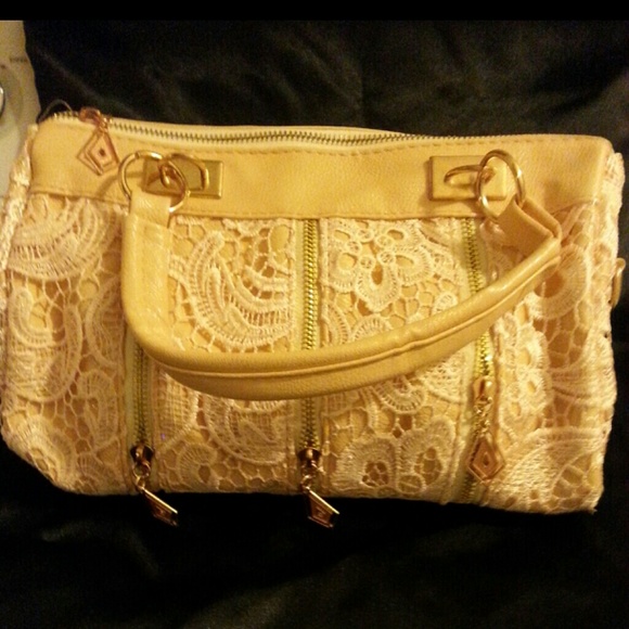 Women's handbag