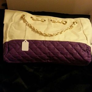Women's handbags
