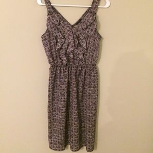 Adorable black and white patterned dress