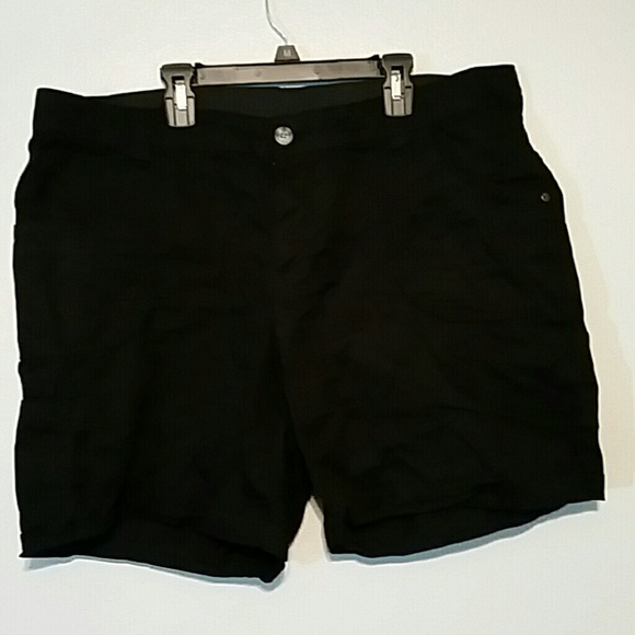 SOLD IN BUNDLE!!!!!!!....Shorts