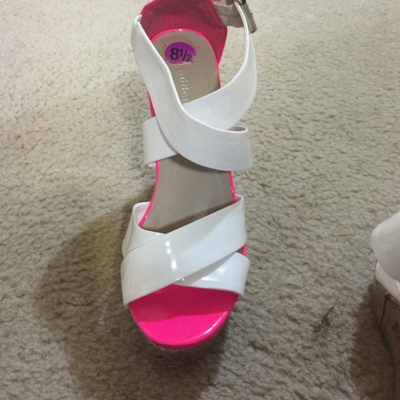 Wedges - Picture 4 of 4
