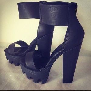 Black platforms