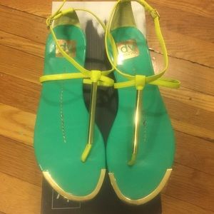 Dolce vita neon yellow/teal sandals size 8.5