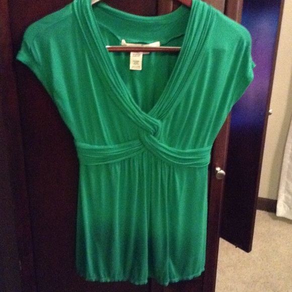 Kelly Green Max Studio Top